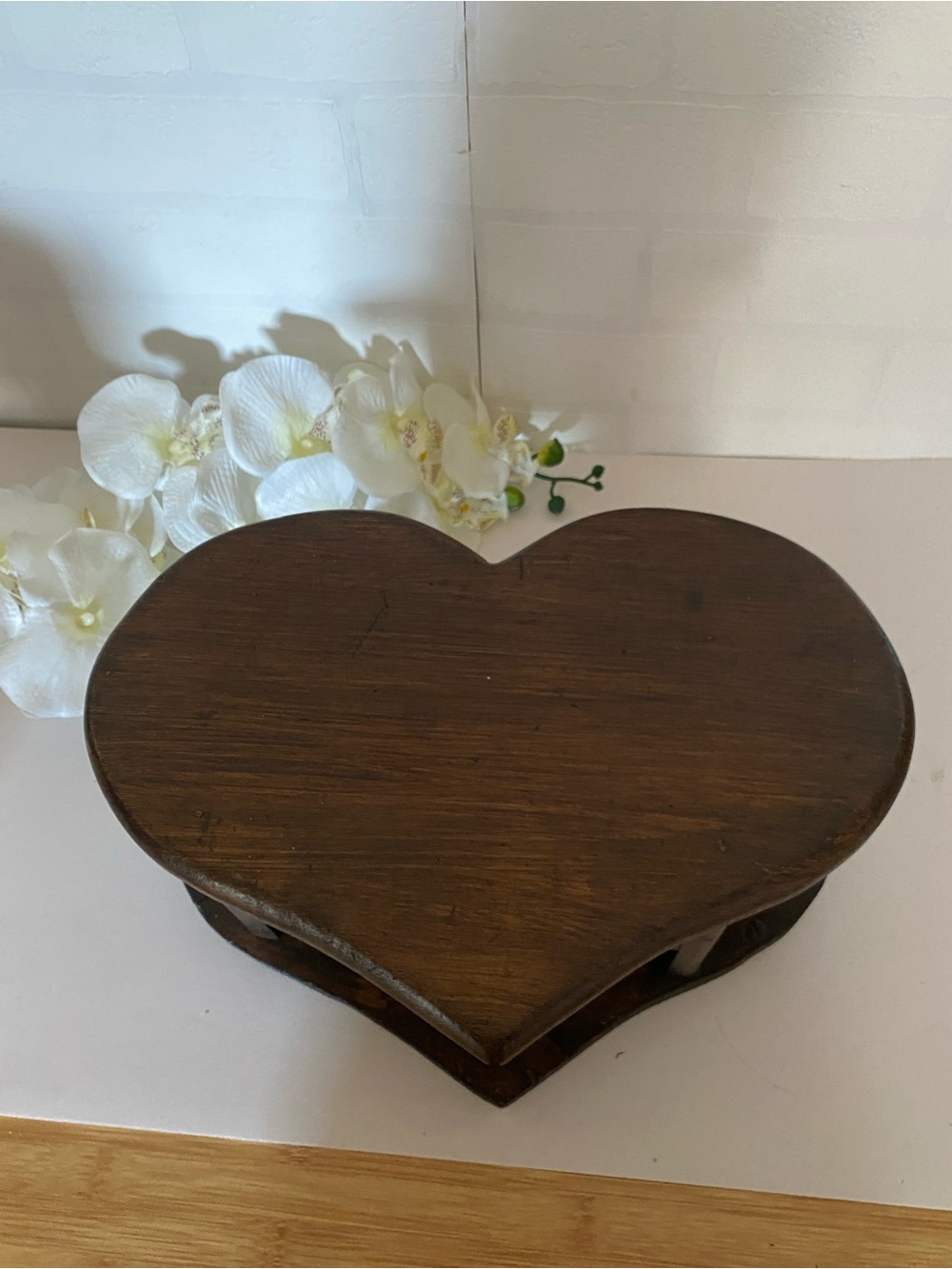 Wooden Heart Shaped step stool small - Dark Brown Antique
